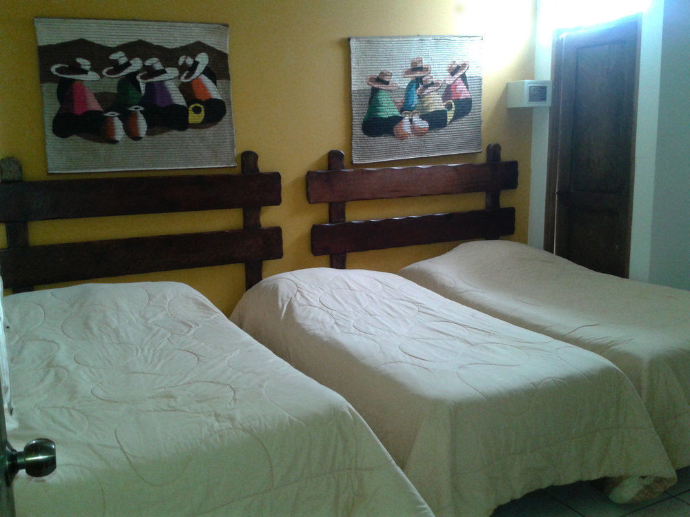 Hostel Duque De Villa ليما المظهر الخارجي الصورة