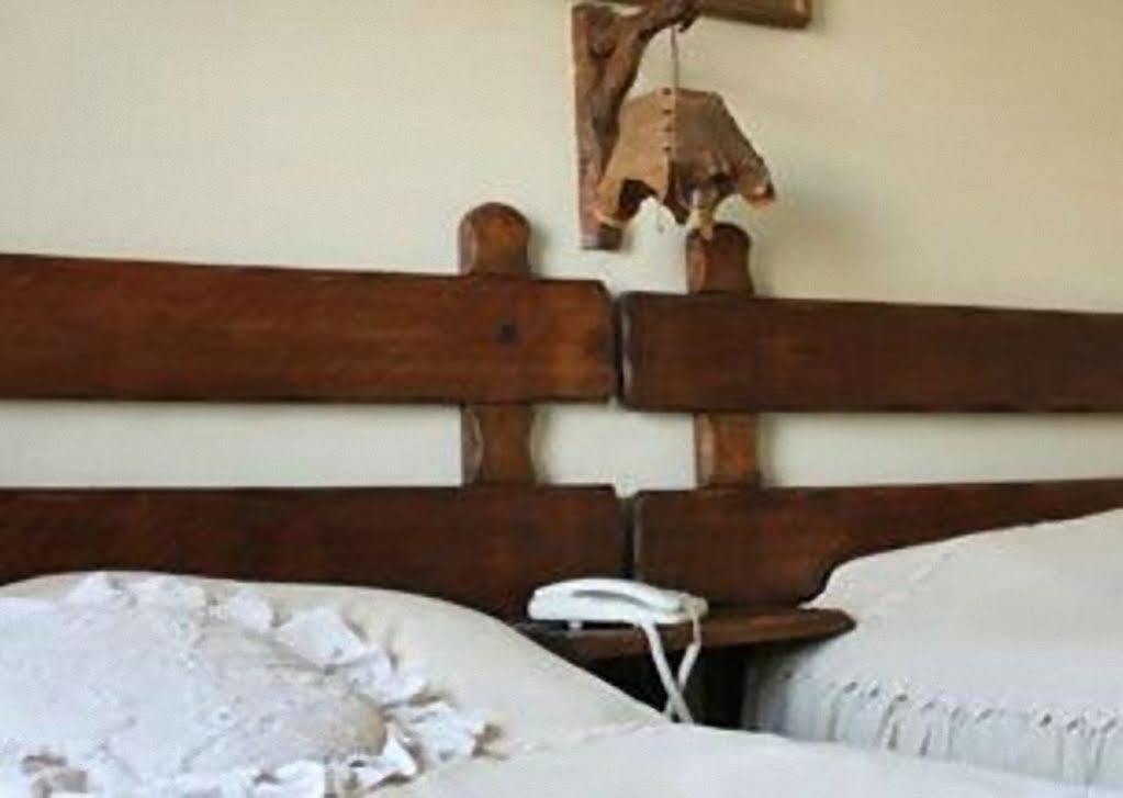 Hostel Duque De Villa ليما المظهر الخارجي الصورة