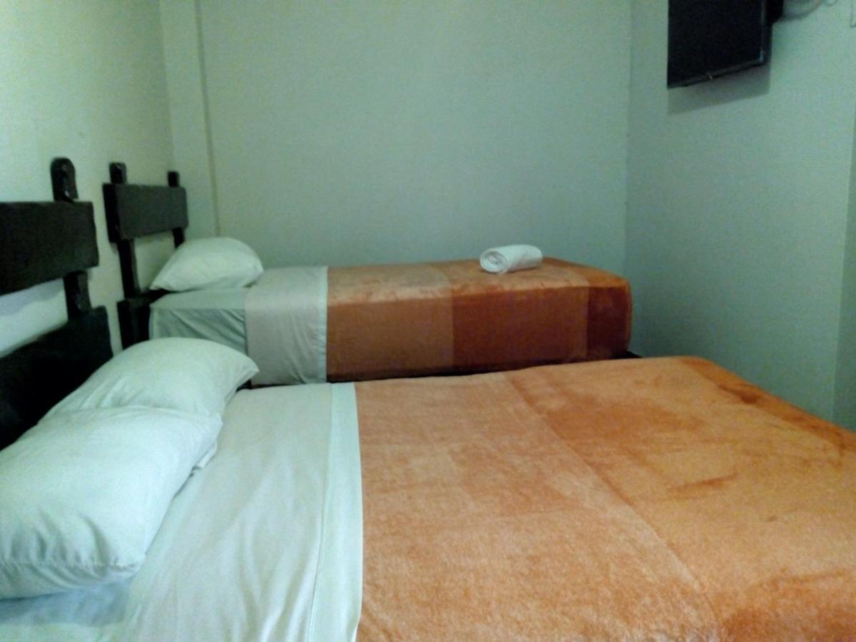 Hostel Duque De Villa ليما المظهر الخارجي الصورة